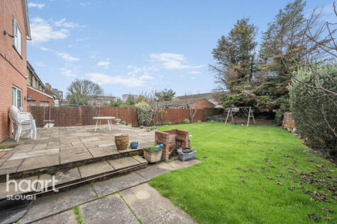 Lansdowne Avenue, Slough 8 bed detached house for sale