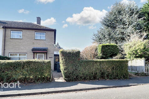 2 bedroom semi-detached house for sale