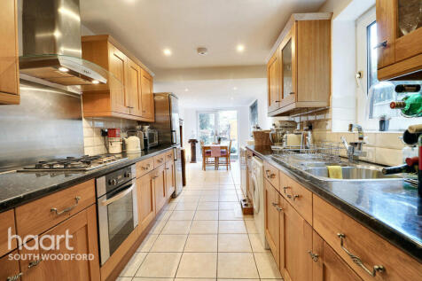 Peel Road, South Woodford 3 bed terraced house for sale