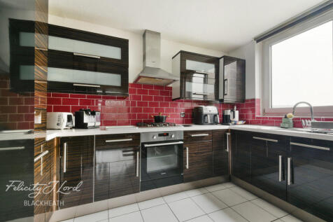Wilmount Street, LONDON 2 bed flat for sale