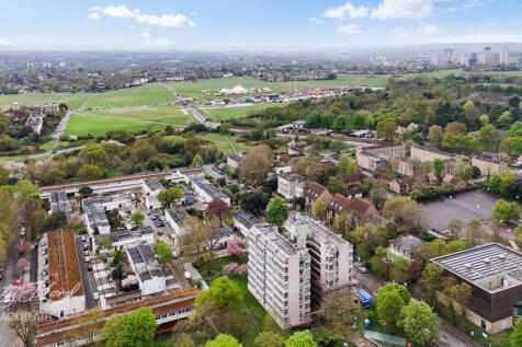 Westcombe Park Road, London 2 bed apartment for sale