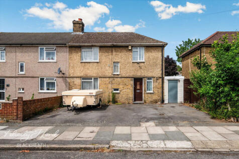 Indus Road, London 3 bed end of terrace house for sale
