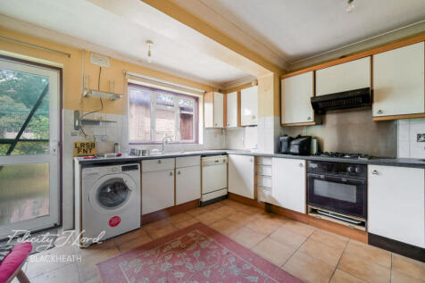 Indus Road, London 3 bed end of terrace house for sale