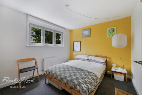 The Heights, London 1 bed apartment for sale
