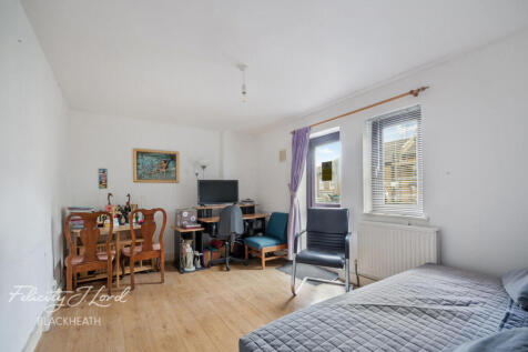 Charlton Church Lane, London 2 bed flat for sale
