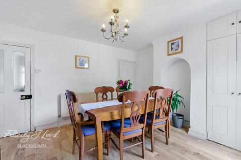 Riverdale Road, London 2 bed terraced house for sale
