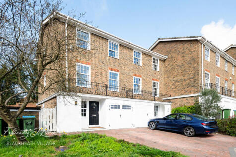 Kenilworth Gardens, London 3 bed end of terrace house for sale