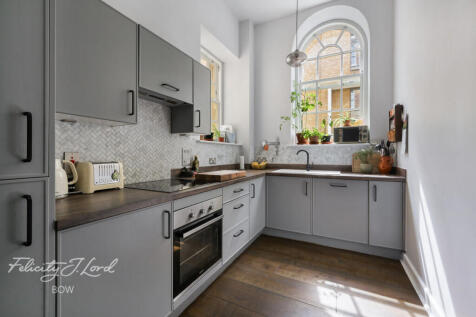 Hemp Apartments, Richard Tress Way... 2 bed apartment for sale