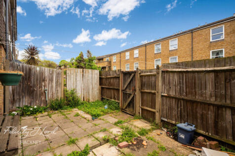 Wetherell Road, London E9 3 bed terraced house for sale