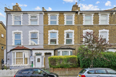 Linscott Road, London E5 5 bed terraced house for sale