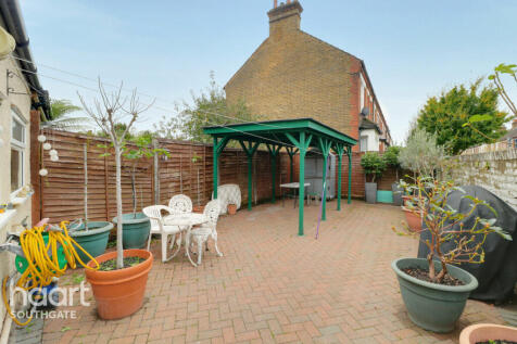 Ladbroke Road, London 3 bed end of terrace house for sale