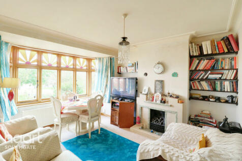 Daneland, Barnet 3 bed end of terrace house for sale