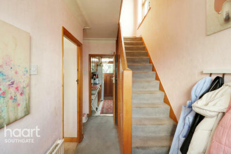 Daneland, Barnet 3 bed end of terrace house for sale