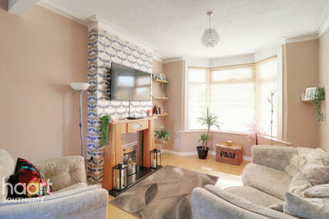 Carlton Road, London 3 bed end of terrace house for sale