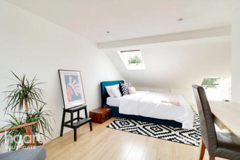 Clive Road, London 3 bed terraced house for sale