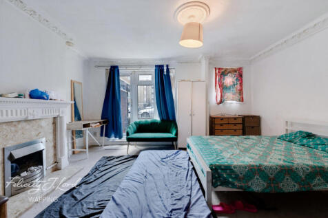 Cable Street, London 1 bed flat for sale