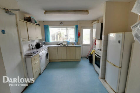 Park Street, Pontypridd 4 bed terraced house for sale