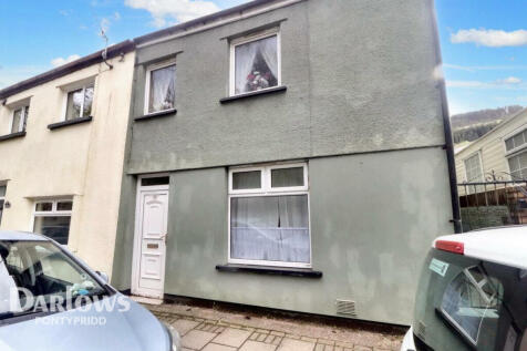 Phillips Terrace, Pontypridd 3 bed end of terrace house for sale