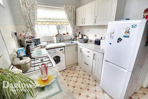 Park Street, Pontypridd 3 bed terraced house for sale