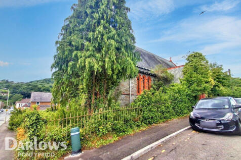 Dorothy Street, Pontypridd 3 bed property for sale