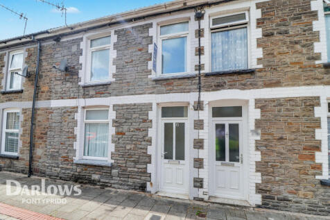 Coedpenmaen Road, Pontypridd 4 bed terraced house for sale