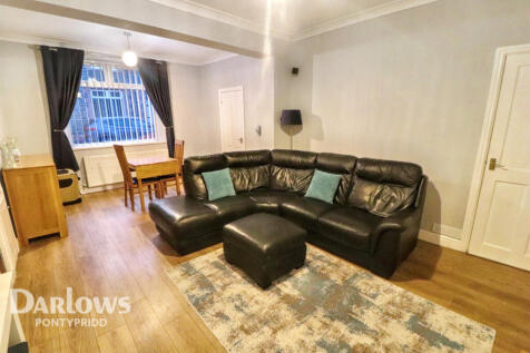 Hurford Street, Pontypridd 3 bed end of terrace house for sale