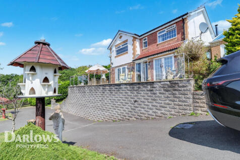 Rhydyfelin, Pontypridd 4 bed detached house for sale