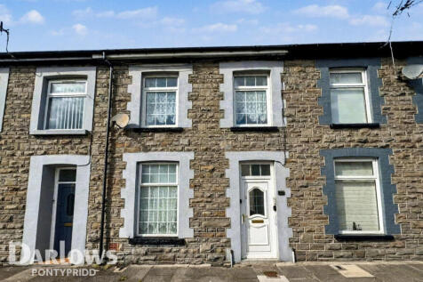 Coedpenmaen Road, Pontypridd 2 bed terraced house for sale