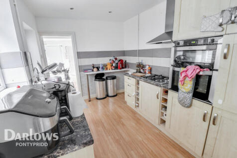 Wood Street, Pontypridd 3 bed terraced house for sale
