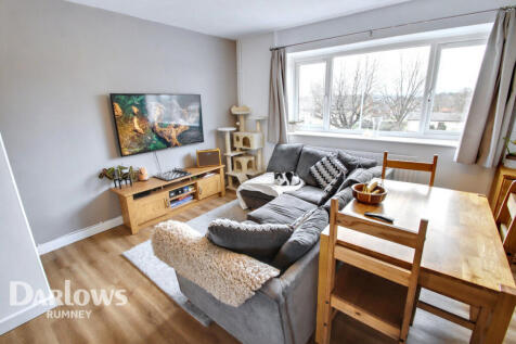 Countisbury Avenue, Cardiff 2 bed maisonette for sale