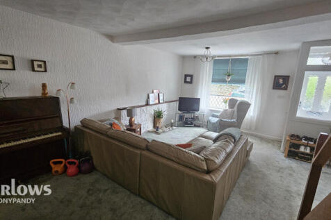 Tonypandy CF40 1 3 bed terraced house for sale