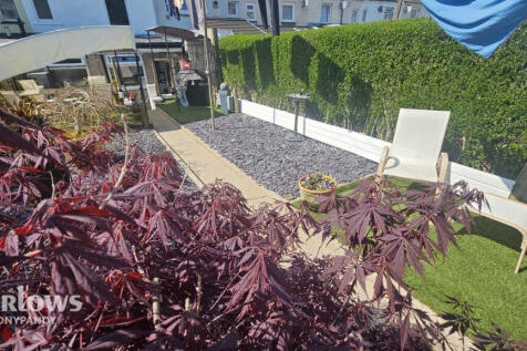 Glynrhondda Street, Treorchy CF42 2 bed terraced house for sale