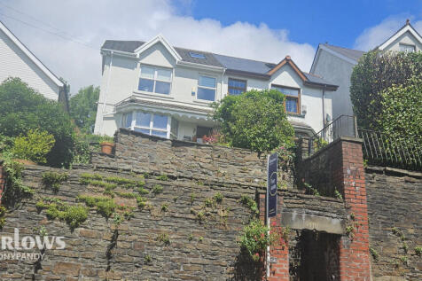 Penrhys Road, Ystrad, Pentre CF41 7 4 bed semi