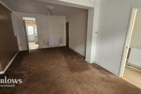 James street, Maerdy, Ferndale CF43 4 3 bed terraced house for sale