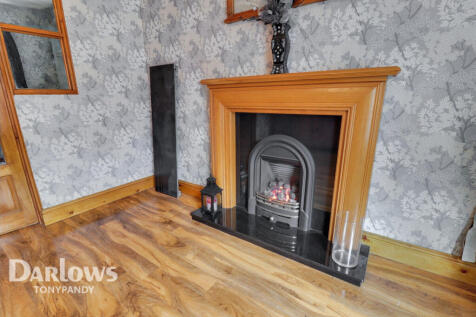 Baglan Street, Treorchy CF42 3 bed terraced house for sale