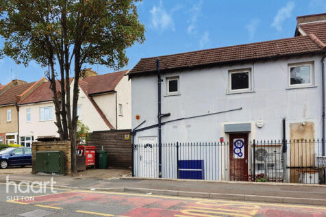 Lower Road, Sutton Studio for sale