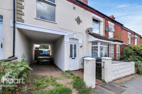Silver Road, Norwich 4 bed end of terrace house for sale