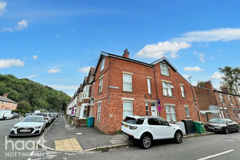 9 bedroom terraced house for sale