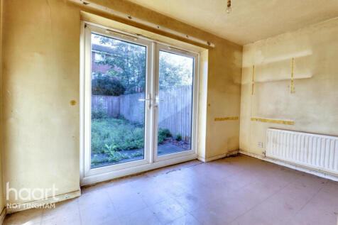 Glaramara Close, Nottingham 3 bed townhouse for sale
