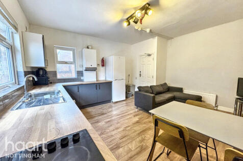 Alfreton Road, Nottingham 4 bed apartment for sale