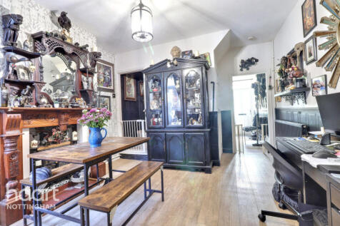 Scotholme Avenue, Nottingham 2 bed terraced house for sale