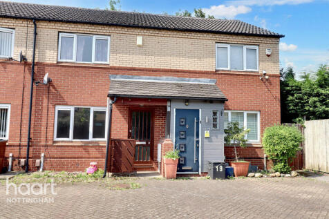 Bakers Close, Nottingham 2 bed terraced house for sale