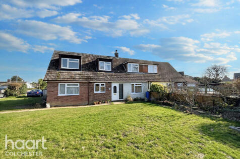 4 bedroom semi-detached house for sale