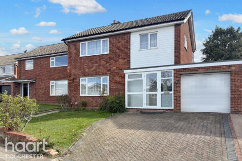 St Dominic Road, Colchester 3 bed detached house for sale