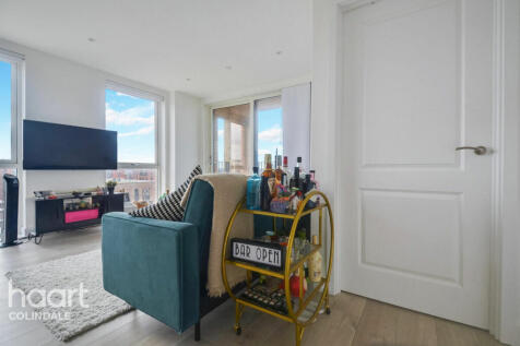 Holborough House, Lismore Boulevard, NW9 1 bed apartment for sale
