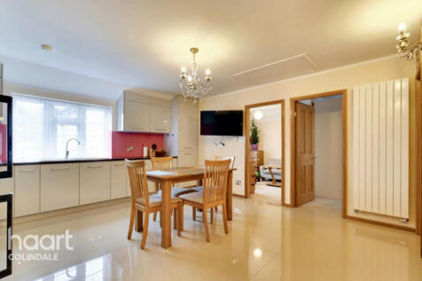Goldsmith Avenue, NW9 2 bed flat for sale