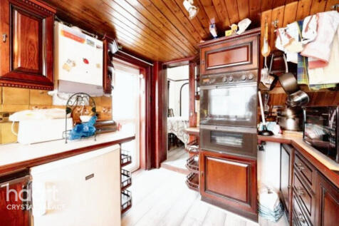 Ladas Road, London 2 bed terraced house for sale