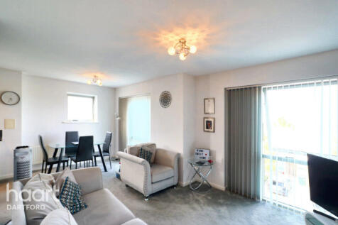 Dulcie Close, Greenhithe 1 bed apartment for sale