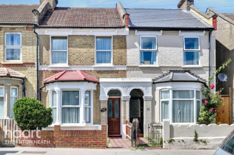 Crowther Road, London 2 bed terraced house for sale