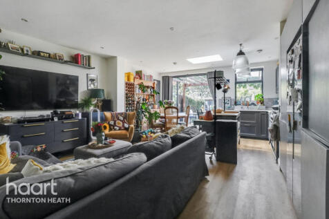 Windsor Road, Thornton Heath 2 bed terraced house for sale